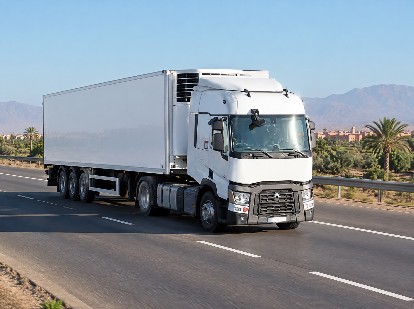 Babel tractor pulling a refrigerated semi-trailer